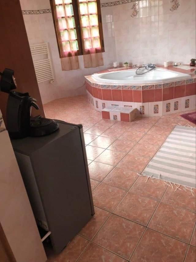 Saint-Étienne-la-Thillaye Manoir Melphil Bed & Breakfast エクステリア 写真